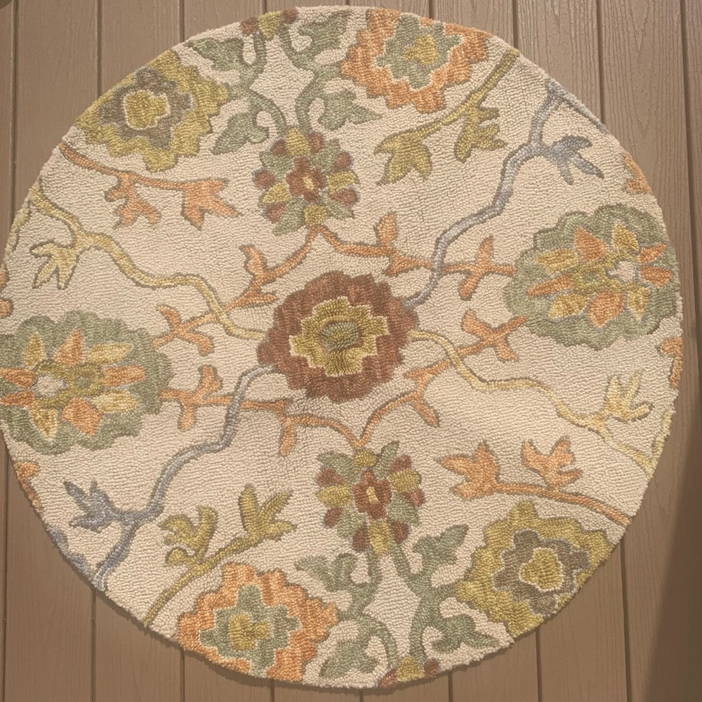 100% VIRGIN WOOL RUG HAND HOOKED - 3.9 x 3.9 ROUND